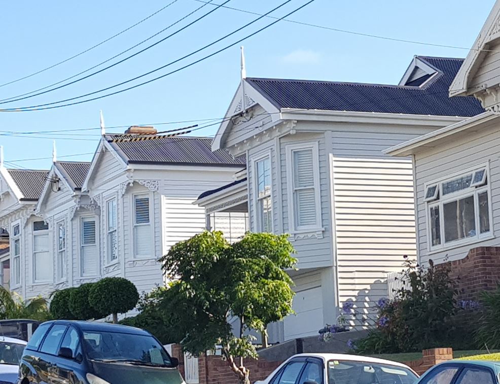 December Auckland house sales volumes lowest in a decade interest.co.nz